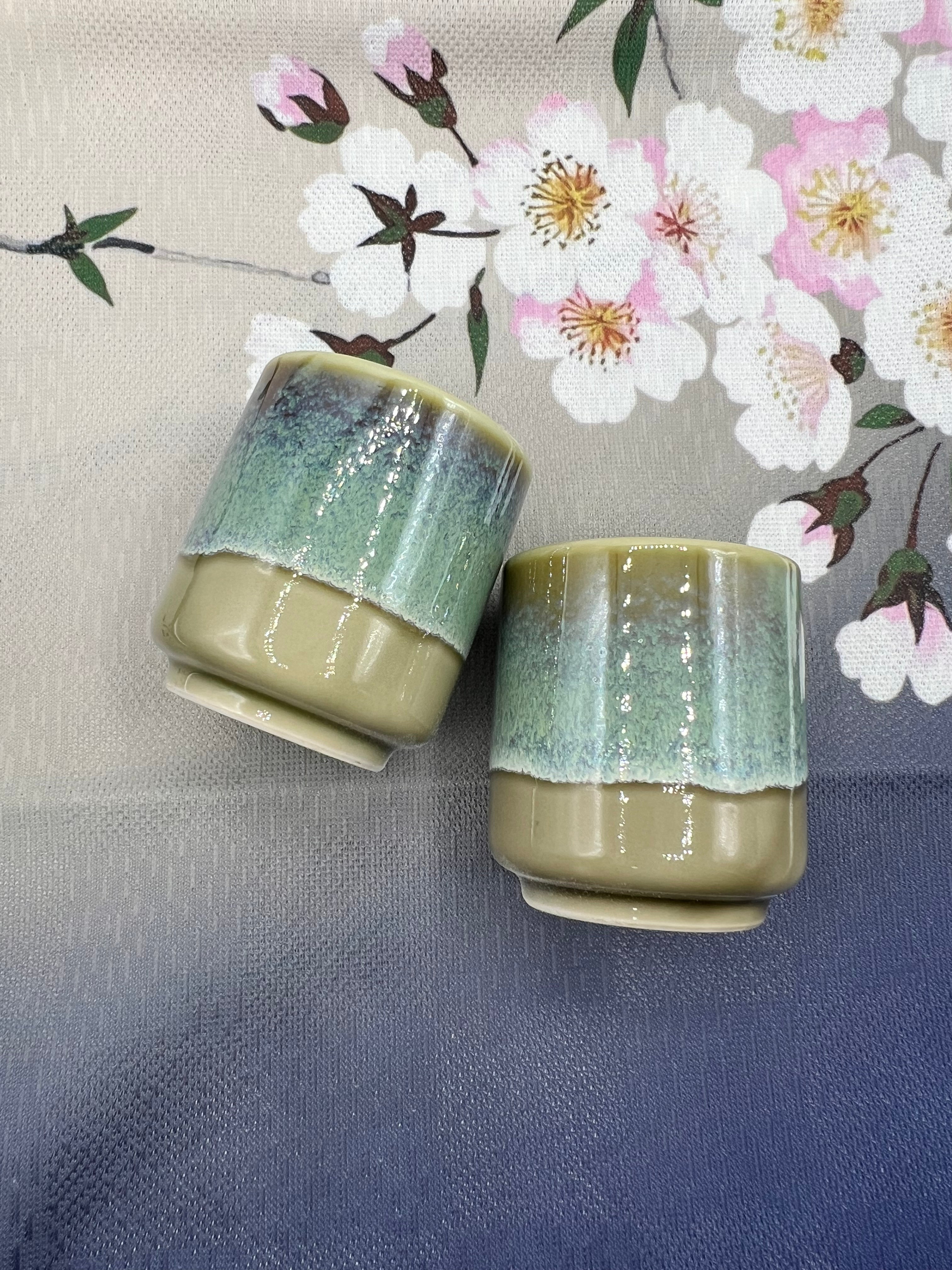 Inoue Tea Gurinhiwa Mino-yaki Yunomi - Thumbnail 3