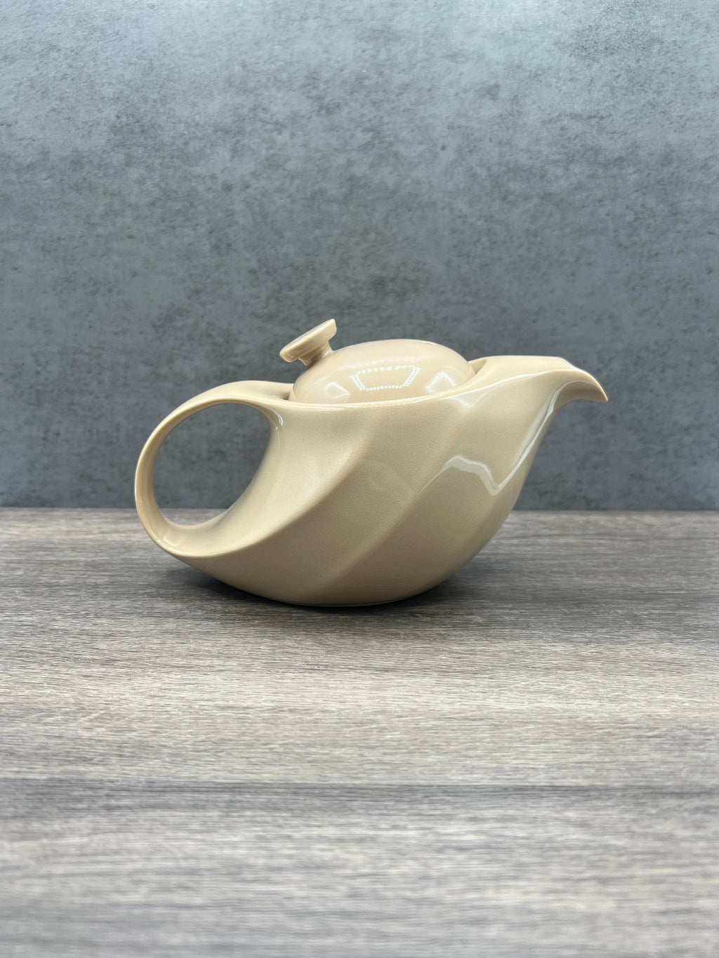 Inoue Tea Rakuchin Beige Mino-yaki Porcelain Kyusu - Japanese Teapot