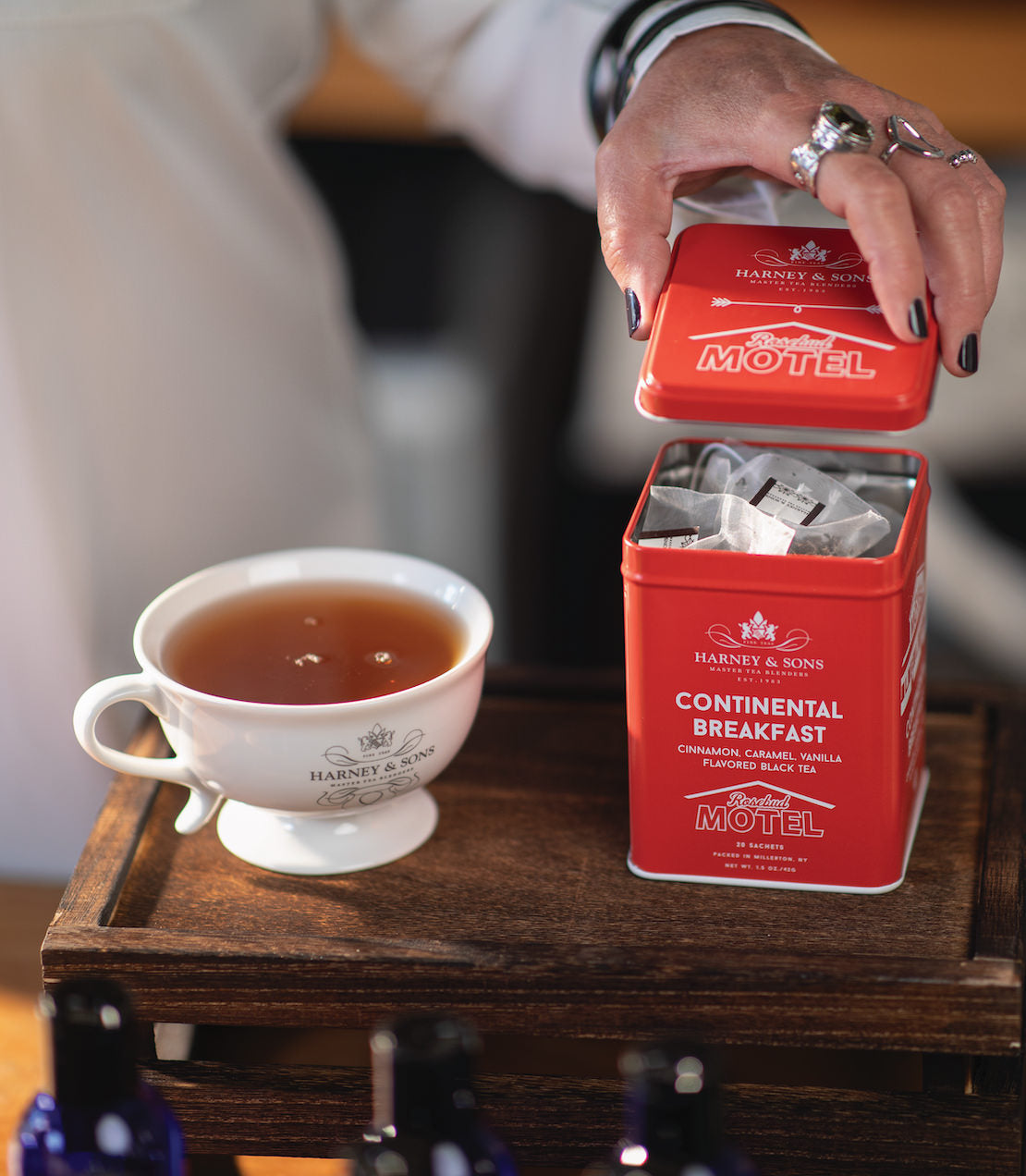 Harney & Sons Continental Breakfast, Tin of 20 Sachets