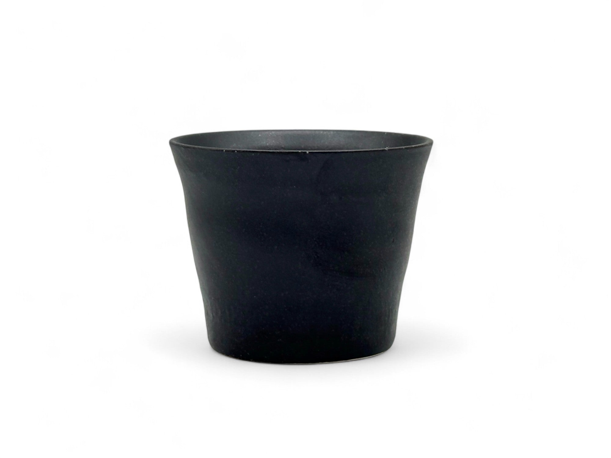 Inoue Tea Kuro Black Tesshin Mino-yaki Yunomi - Japanese Teacup
