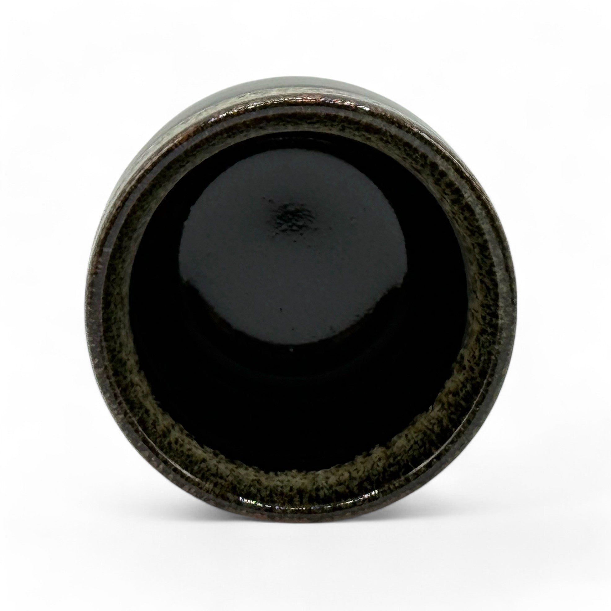 Inoue Tea Tetsu Black Mino-yaki Yunomi - Japanese Teacup