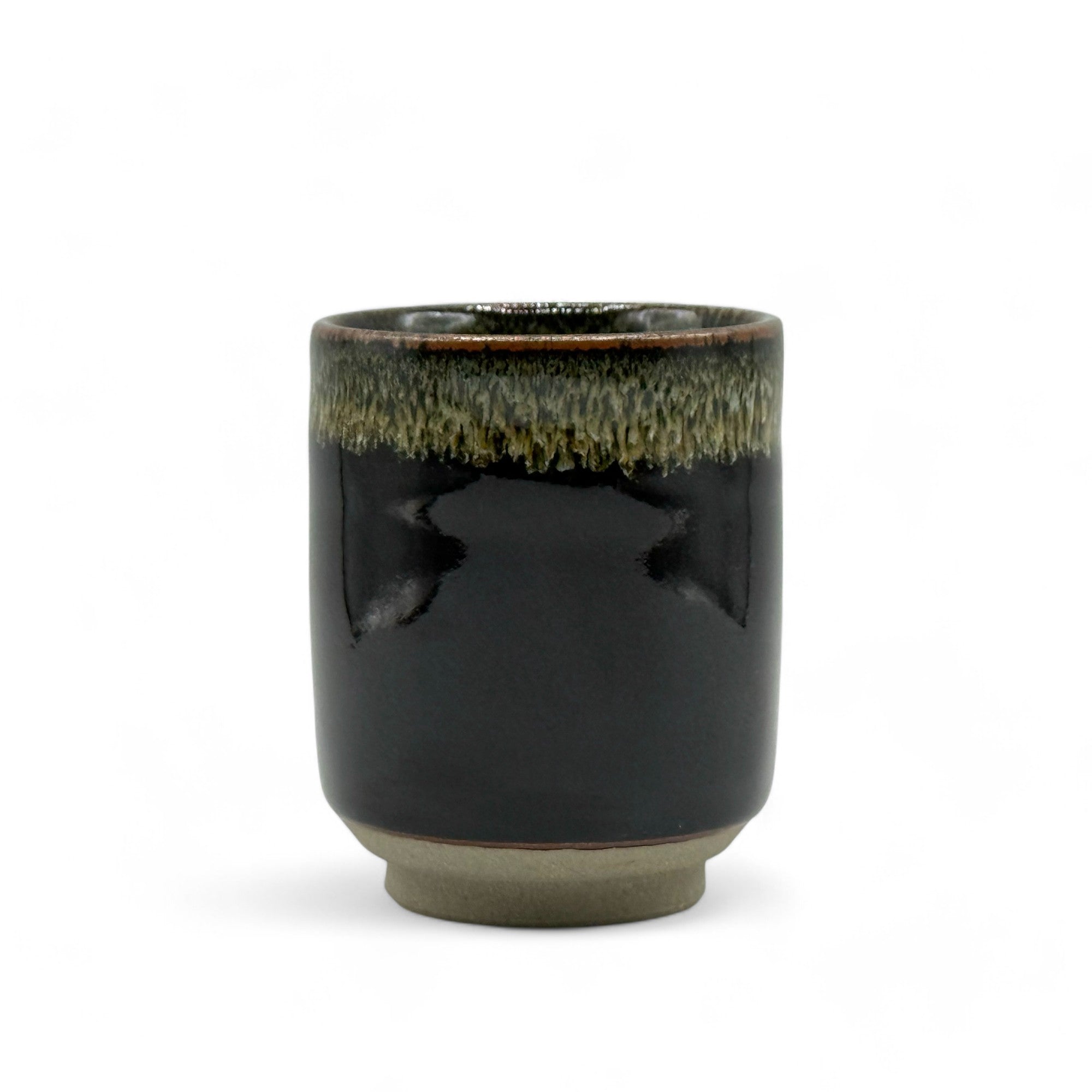 Inoue Tea Tetsu Black Mino-yaki Yunomi - Japanese Teacup