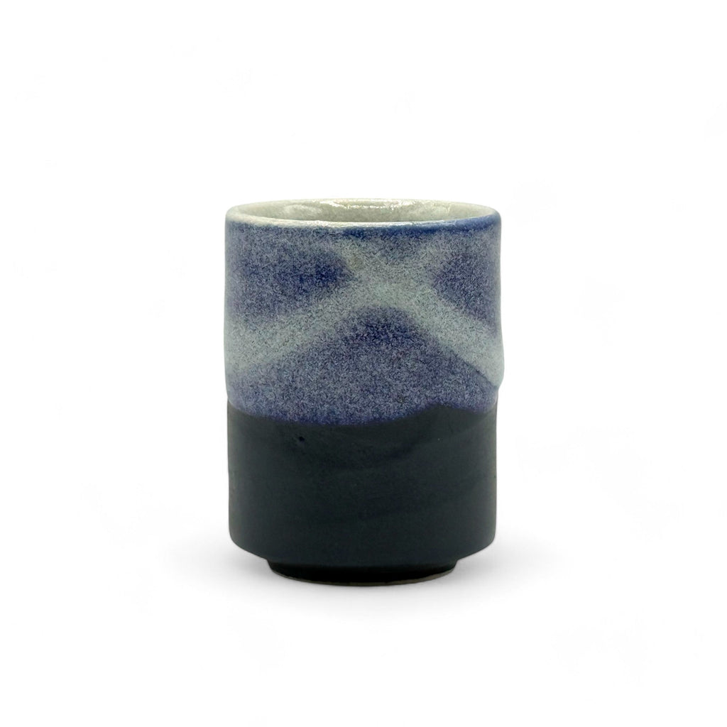Inoue Tea Ruri Kesho Black Mino-yaki Yunomi - Japanese Teacup