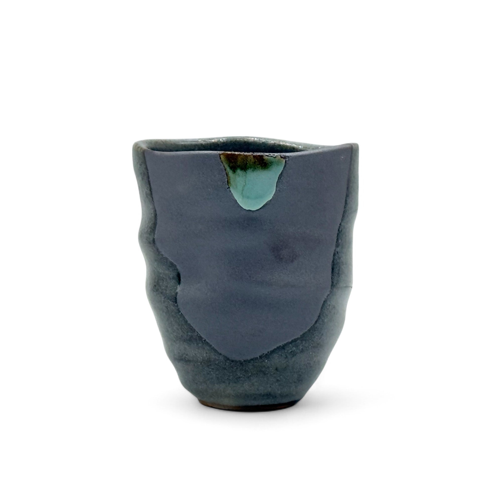 Inoue Tea Nezumi Shinrokubei Gray Mino-yaki Yunomi - Japanese Teacup