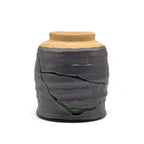 Inoue Tea Kuroitchin Hiwa Black Mino-yaki Yunomi - Japanese Teacup
