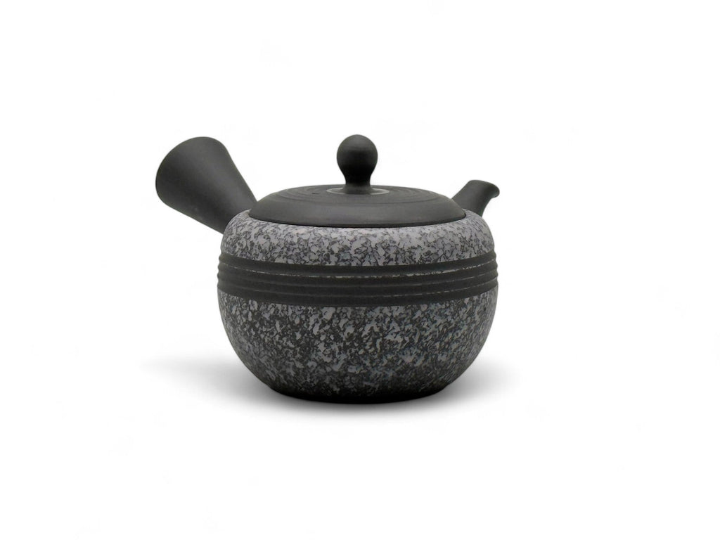 Inoue Tea Komaru Gray Tokoname-yaki Kyusu by Haku yō - Japanese Mini Teapot